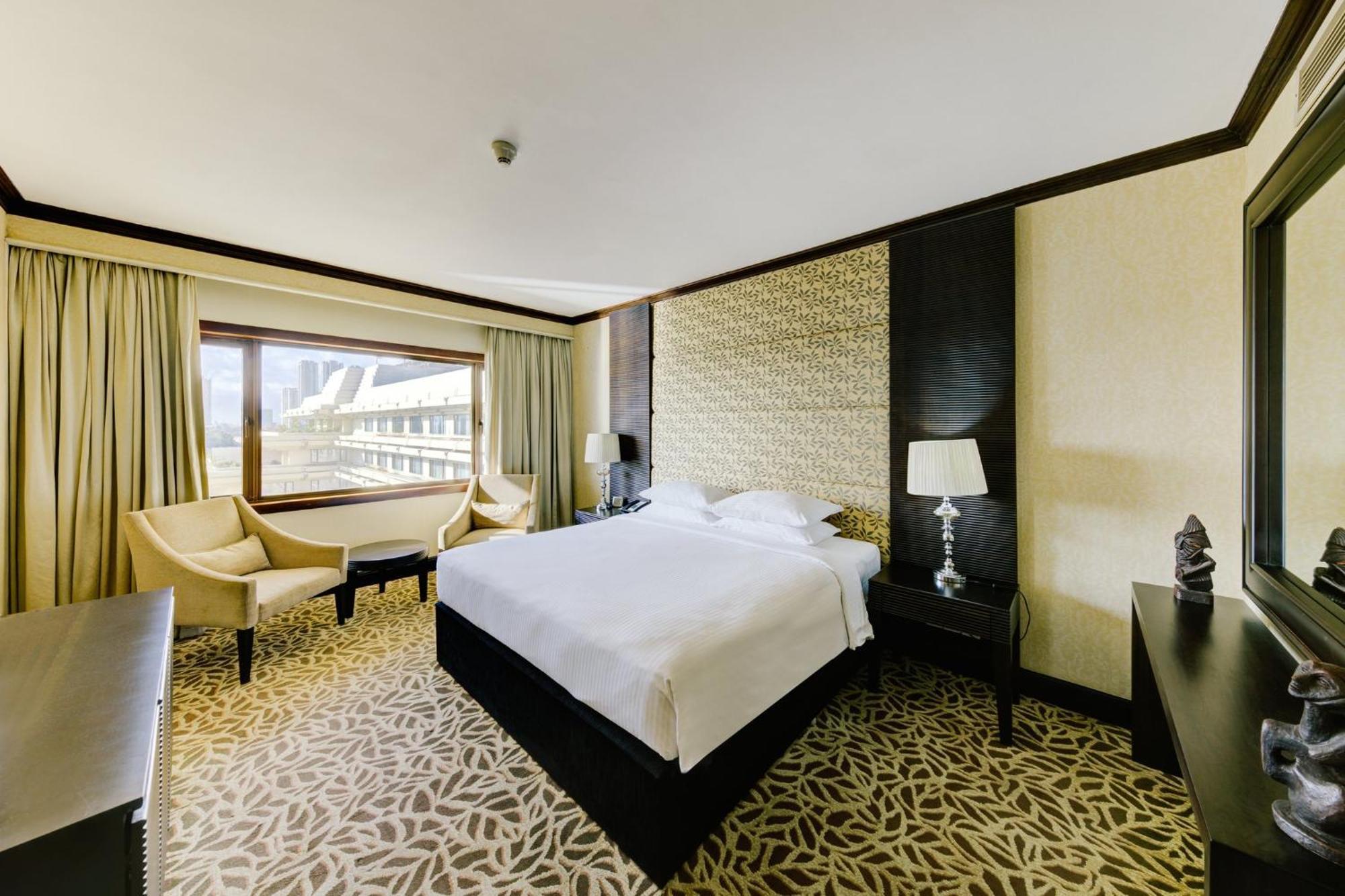 Cinnamon Lakeside Colombo Exterior foto Deluxe Room
